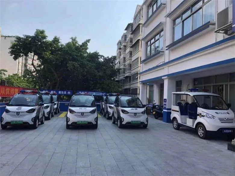 警务助力！M100警务巡逻车亮相梧州市区厅两会-五菱