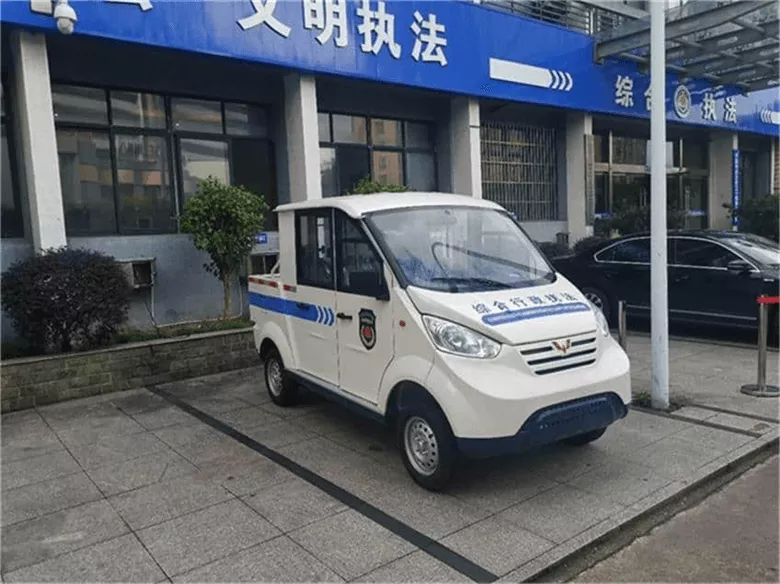 电动巡逻车的优点及广泛用途-五菱
