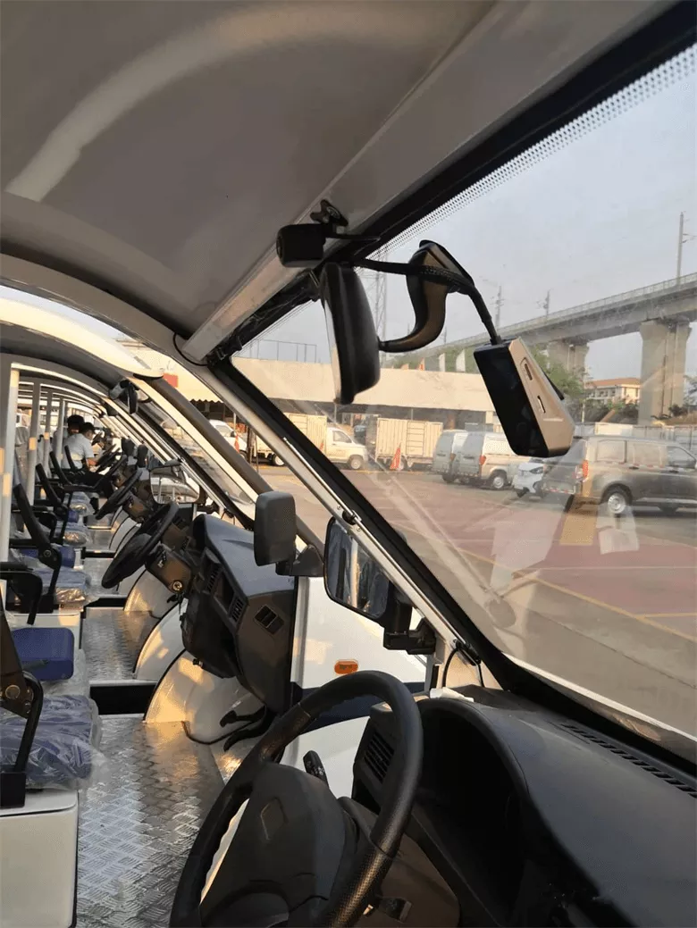 首批五菱电动环卫车温州泰顺交付-五菱