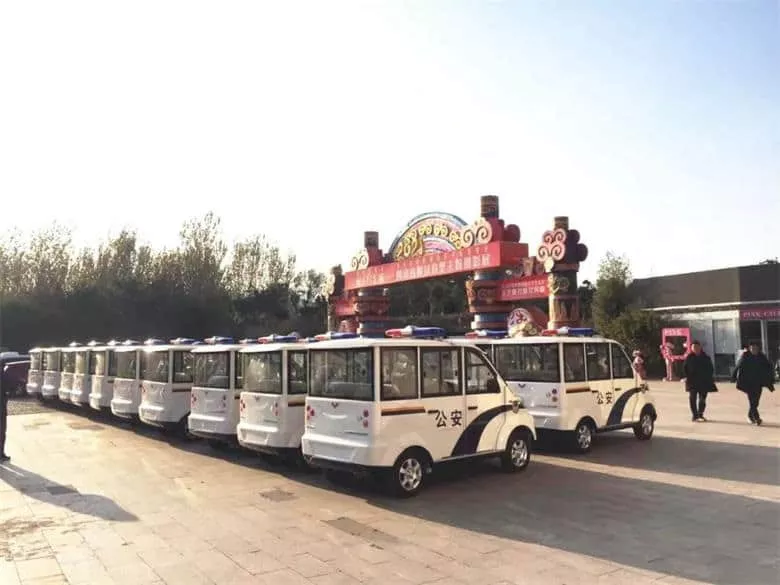 20台五菱巡逻车深情献礼人民卫士-五菱