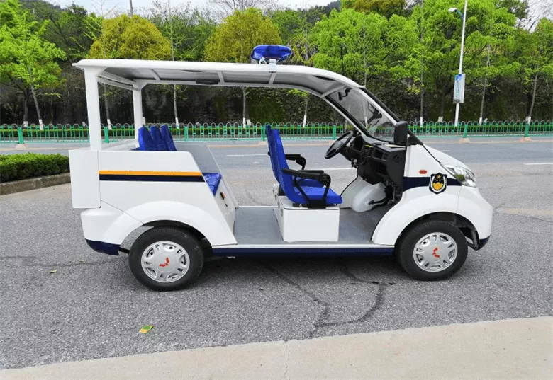 四轮电动巡逻车的电池维护与保养-五菱