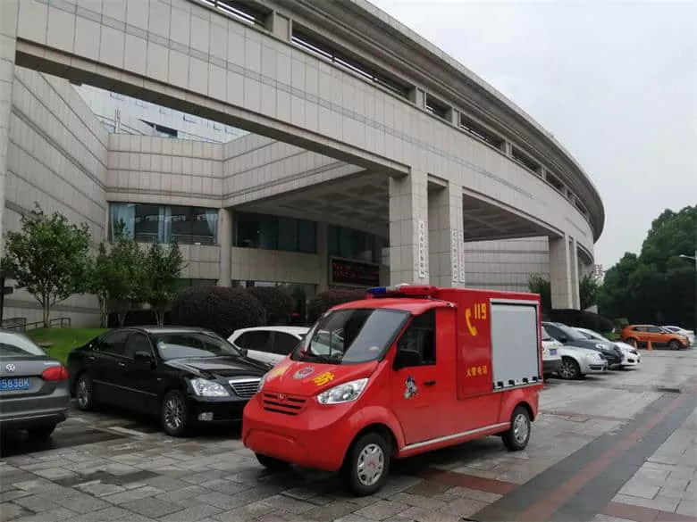 电动消防车有什么优势？不看不知道，一看吓一跳！-五菱