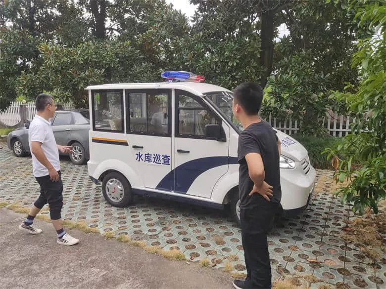 封闭电动巡逻车报价 购买巡逻车擦亮眼睛-五菱