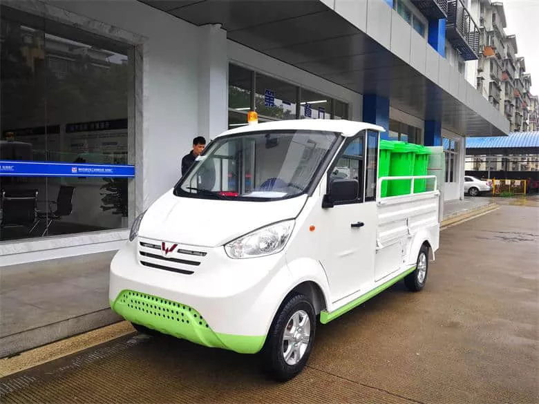 电动环卫车图片样式 电动环卫车正在全国掀起狂潮-五菱