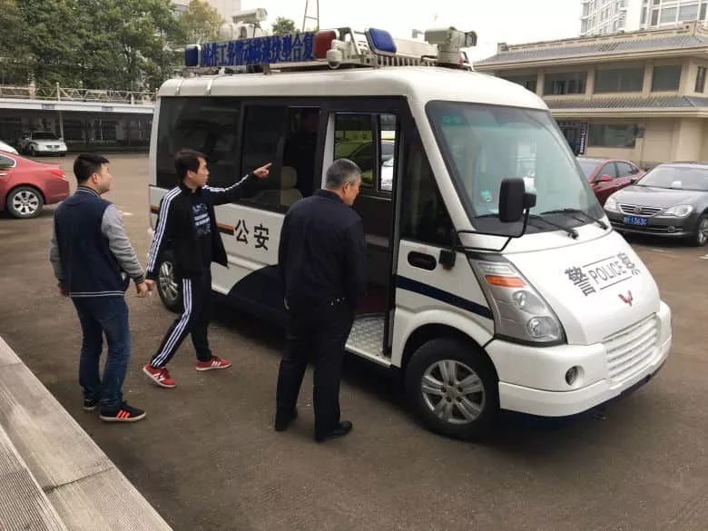 四轮电动巡逻警车 定了！五菱电动巡逻车的未来方向-五菱