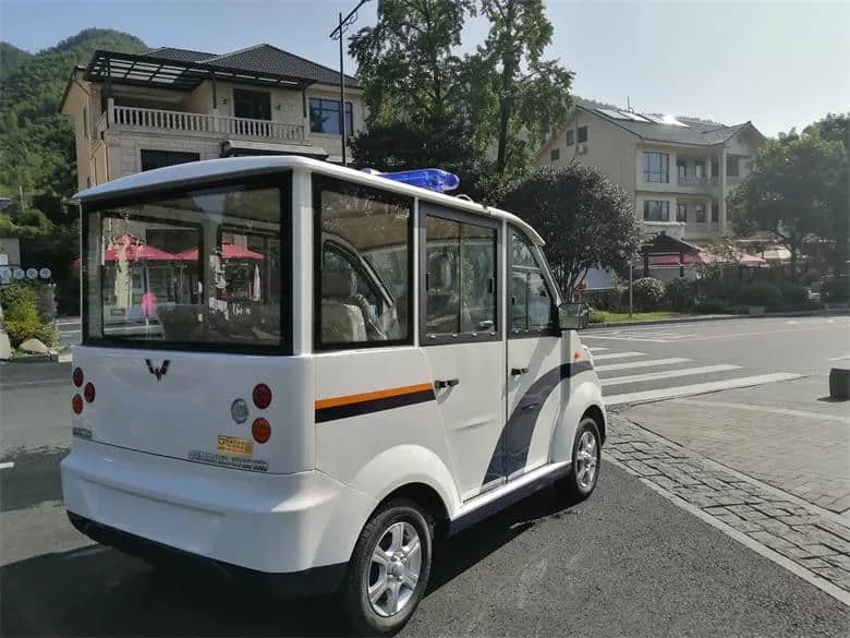 封闭电动巡逻车多少钱-电动巡逻车常见问题及解答[五菱]