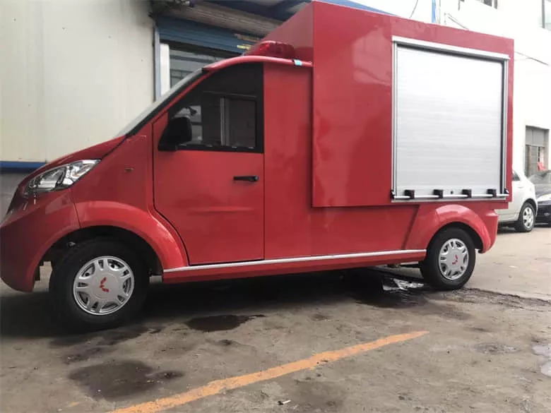 微型电动消防车品牌哪家好-车身小巧很灵活[五菱]