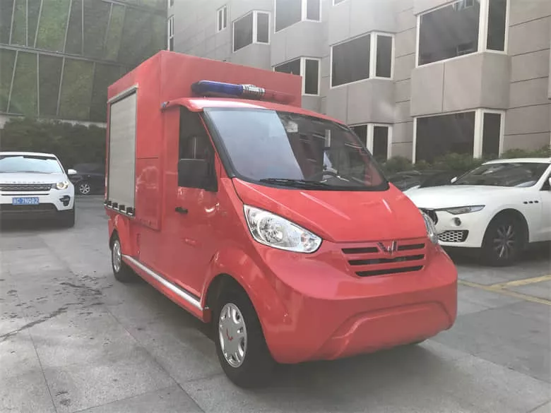微型电动消防车品牌哪家好-车身小巧很灵活[五菱]