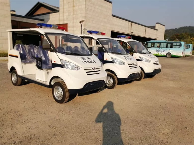 警用小型巡逻车多少钱－全国统一报价[五菱]