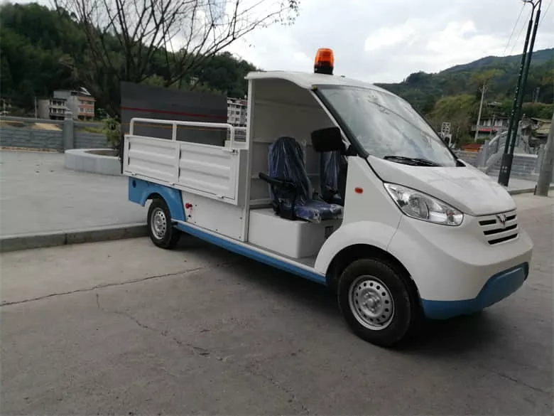 小型电动环卫车直销-品牌厂家质量好[五菱]