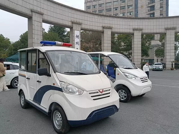 四轮电动车报价多少-人性化的配置[五菱]