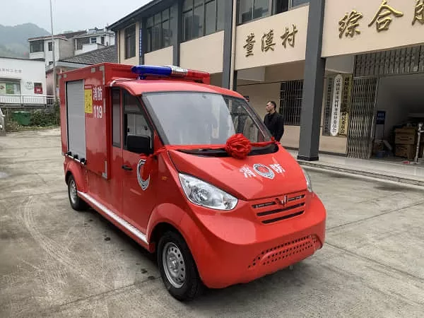 消防车尺寸多少-小型工具车，走街串巷[五菱]