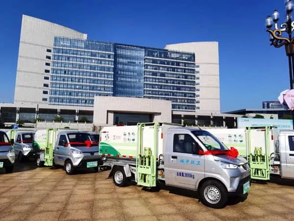 自卸式垃圾车属于特种车吗-景区好环境，旅游形象UP[五菱]