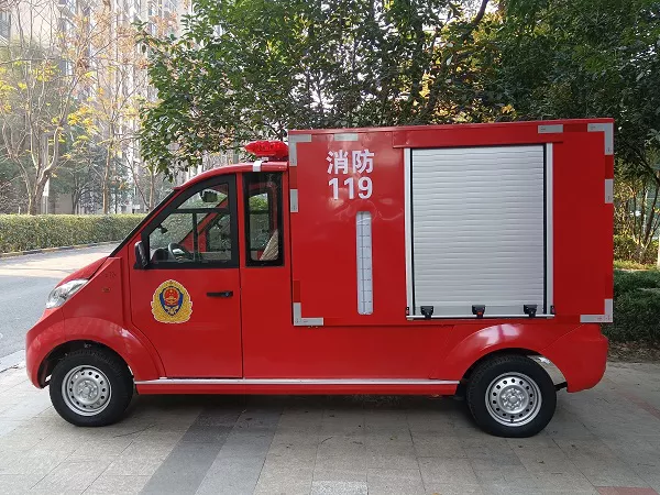 校园消防车有哪些功用-冬季驾驶安全[五菱]