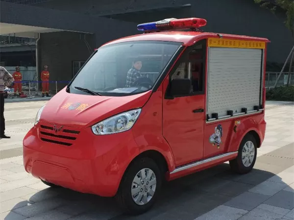 小型消防车多少钱一辆-性能稳定功能强劲，你还在等什么[五菱]