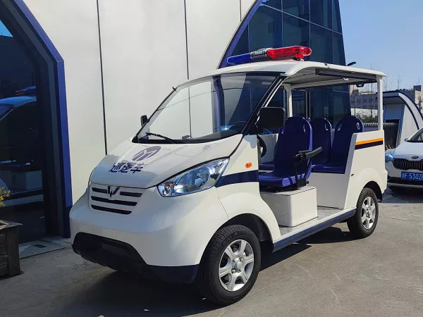 四轮巡逻车多少钱-我就想知道，卧底到底是谁[五菱]