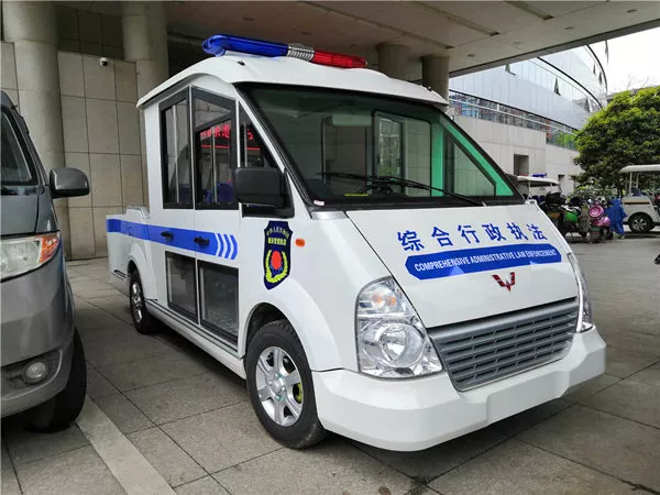 使用电动巡逻车的注意事项[五菱]